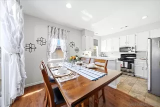 Photo #4: 260019570 Listing