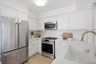 Photo #3: 260019579 Listing 