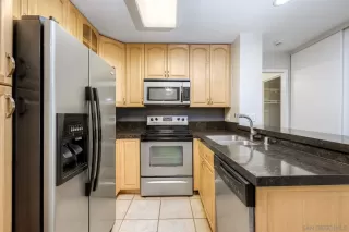 Photo #6: 2600196 Listing 