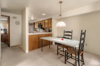 Photo #4: 260019600 Listing