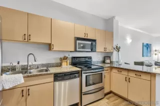 Photo #4: 260019676 Listing 