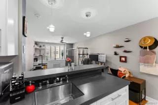 Photo #6: 260019685 Listing