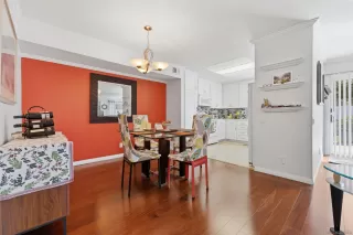 Photo #6: 260019730 Listing
