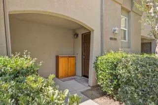 Photo #1: 260019745 Listing