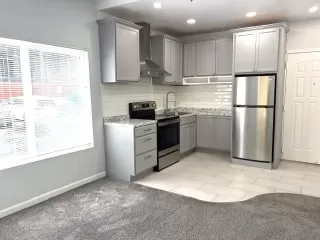 Photo #3: 260019750 Listing