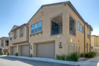 Photo #3: 260019760 Listing