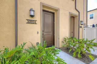 Photo #4: 260019760 Listing