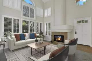 Photo #3: 260019765 Listing