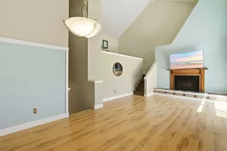 Photo #3: 260019789 Listing
