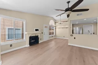Photo #3: 260019798 Listing