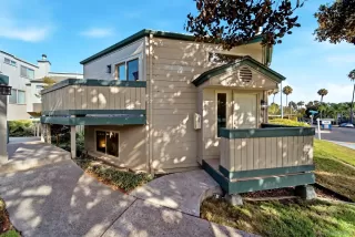 Photo #5: 260019823 Listing 
