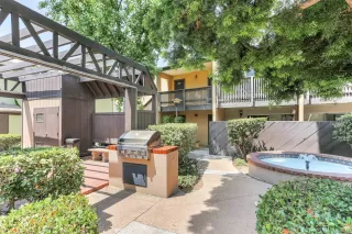 Photo #2: 260019831 Listing