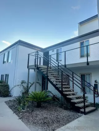 Photo #1: 260019840 Listing