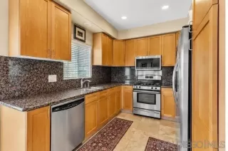 Photo #5: 260019859 Listing 
