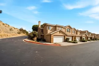 Photo #1: 260019861 Listing 