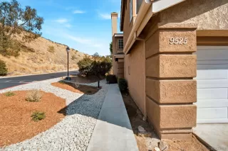 Photo #3: 260019861 Listing 