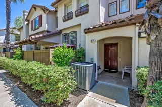 Photo #1: 260019863 Listing