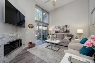 Photo #2: 260019863 Listing