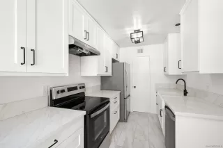Photo #4: 260019865 Listing