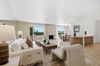 Photo #6: 260019867 Listing 
