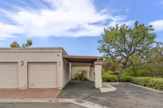 Photo #2: 260019882 Listing