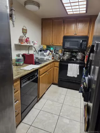 Photo #1: 260019898 Listing 