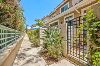 Photo #5: 260019913 Listing