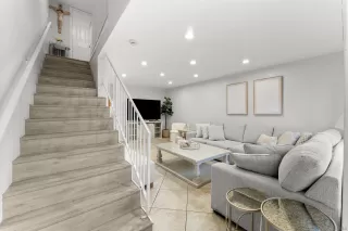 Photo #5: 260019957 Listing