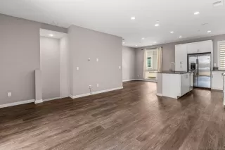 Photo #3: 260019958 Listing 