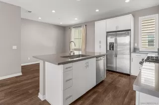 Photo #4: 260019958 Listing 