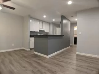 Photo #3: 260020003 Listing 