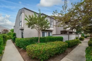 Photo #3: 260020006 Listing