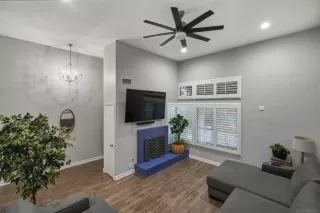 Photo #2: 260020010 Listing