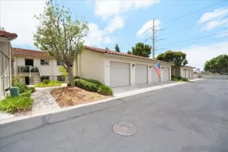 Photo #4: 260020023 Listing