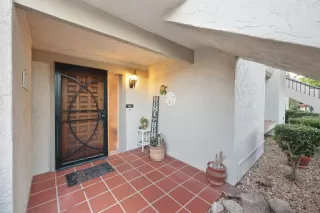Photo #3: 260020064 Listing