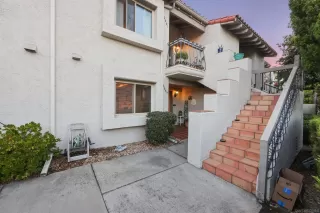 Photo #4: 260020064 Listing