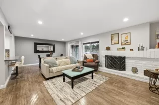 Photo #6: 260020064 Listing
