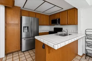 Photo #6: 260020087 Listing