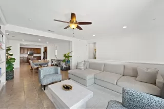 Photo #4: 260020175 Listing