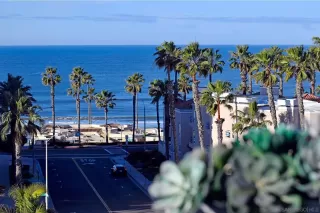 Photo #3: 260020179 Listing