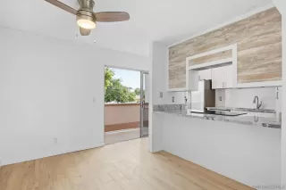Photo #3: 260020183 Listing