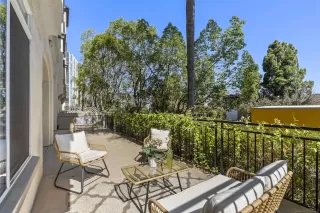 Photo #4: 260020193 Listing