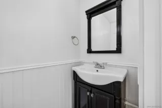 Photo #6: 260020200 Listing
