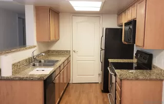 Photo #3: 260020243 Listing