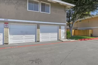 Photo #2: 260020265 Listing