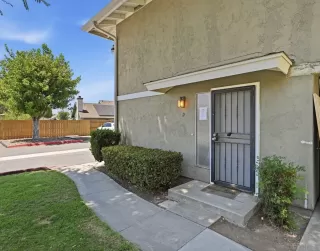 Photo #3: 260020265 Listing