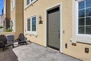 Photo #2: 260020273 Listing