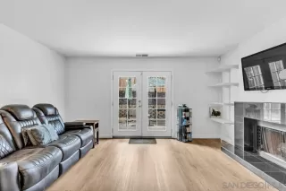 Photo #1: 260020279 Listing 