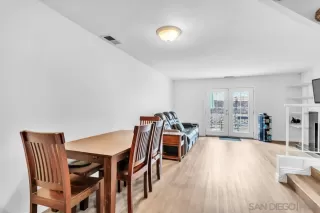 Photo #6: 260020279 Listing 