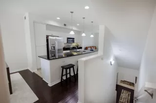 Photo #2: 260020291 Listing